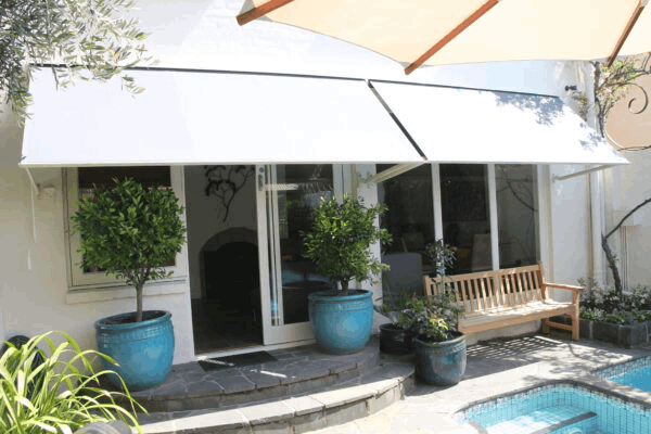 Retractable Awnings