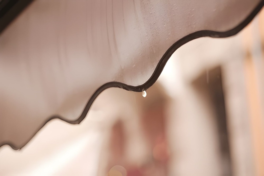 How do you Clean Your Retractable Awning