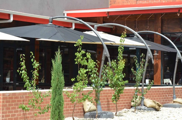 AG28 Cantilever Market Umbrellas