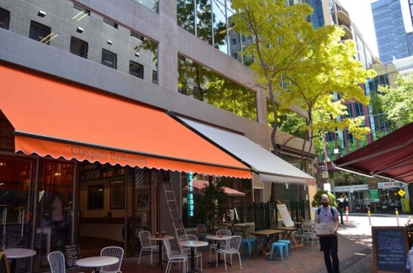 Heavy Duty Folding Arm Awnings Heavy Duty Folding Arm Awnings